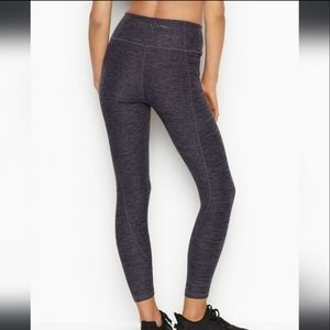 Victoria Secret  Studio legging